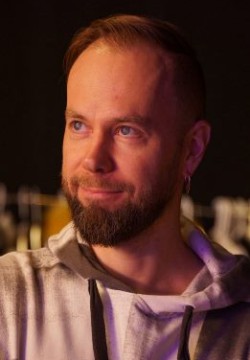 Сергей Корнихин