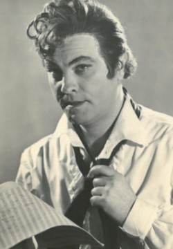 Юрий Марков