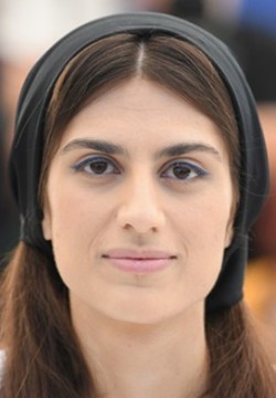 Сарина Фархади