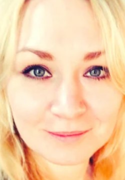 Анна Михайлова