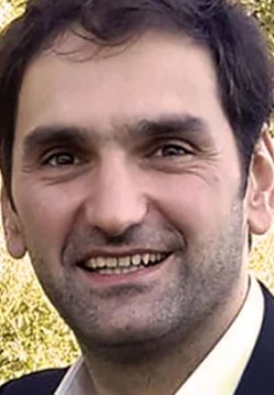 Леван Хурция