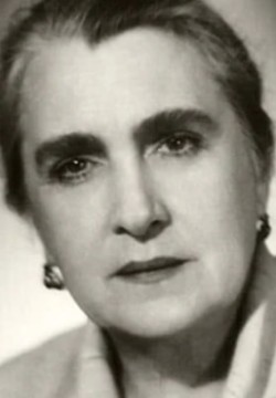 Елена Гоголева