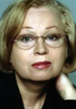 Нина Жакова