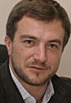 Илья Неретин